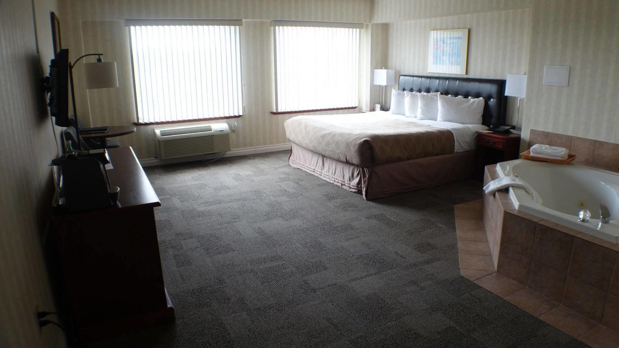 Peninsula Inn Niagara Falls Exterior photo